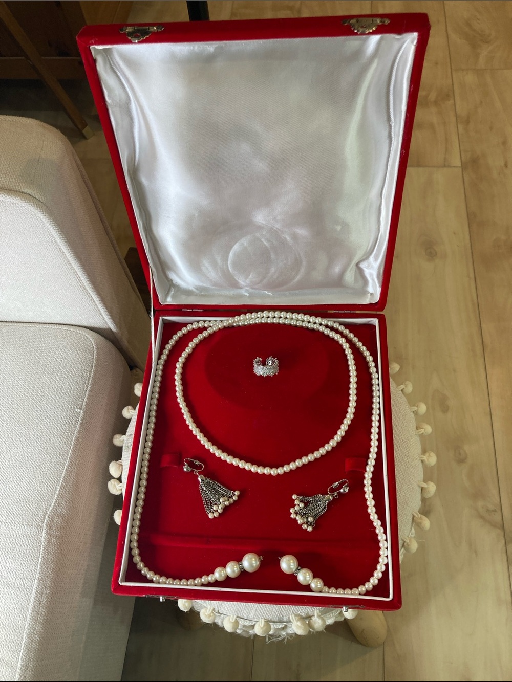 Vtg Rhinestone flapper style jewelry